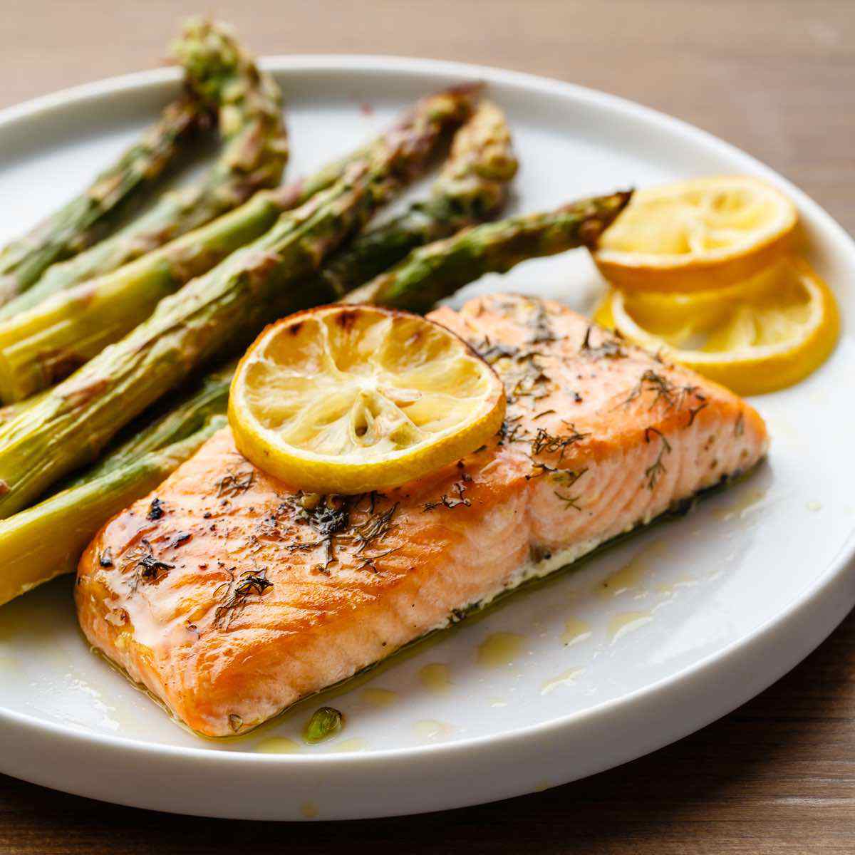 1. Lemon Garlic Salmon with Roasted Asparagus
