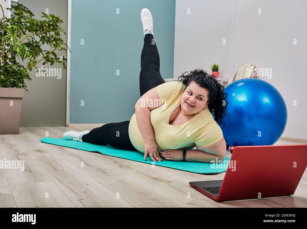 A 15-Minute Daily Stretching Routine to Improve Flexibility at Any Size