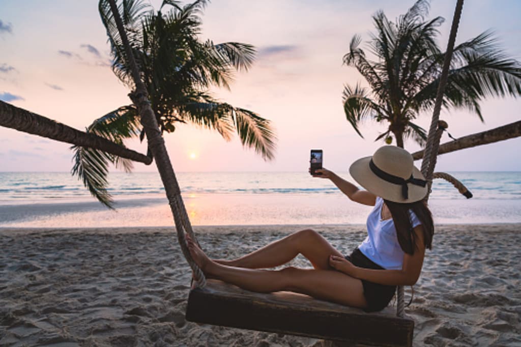 Budget and Solo Travel Influencers