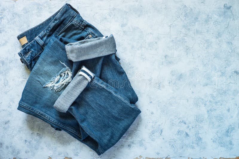 Eloquii Jeans Review: 14 Months and Four Pairs on a Size 18 Body