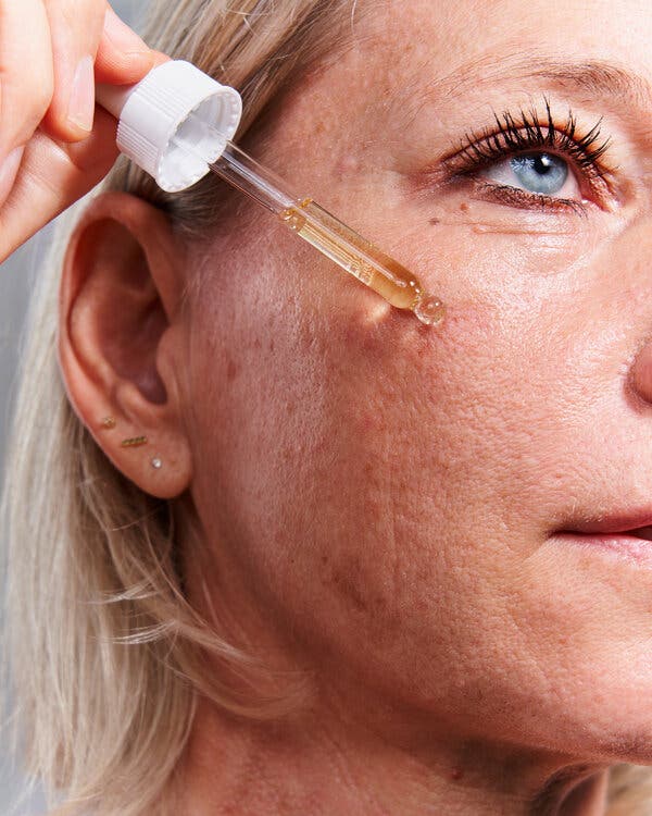 How to Start Using Retinol Without Irritation