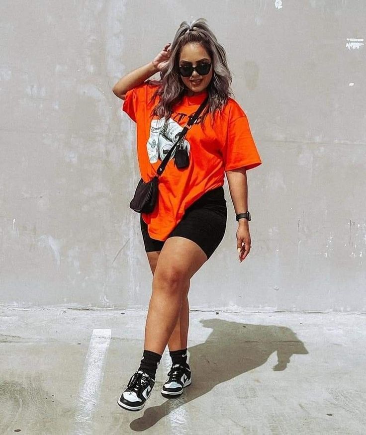 Outfit 6 - The Knit Shorts and Oversized Tee