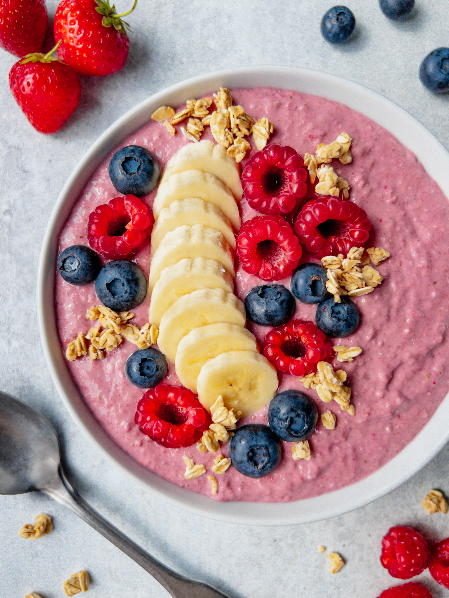 Recipe 5 - Berry Oatmeal Smoothie Bowl
