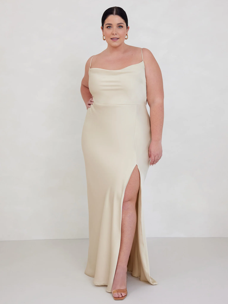 The plus-size reseller burnout pattern has a data signature