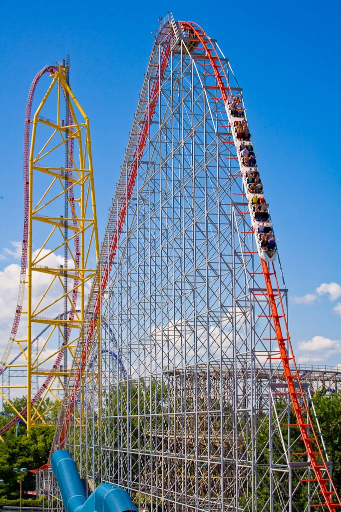 Magnum XL-200 roller coaster at Cedar Point